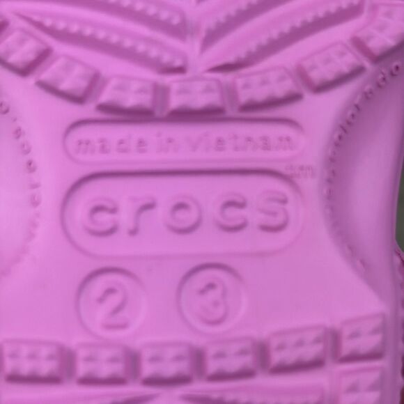 Crocs Classic Toddler Girl Sz 3 Pink Rubber Slip On Comfort Clogs Sandals - Picture 6 of 10